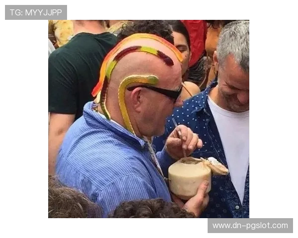 吃香蕉团队爆笑挑战赛笑点满满让人捧腹大笑瞬间连连不断